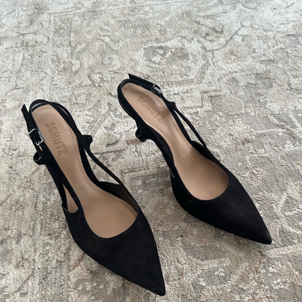 SCHUTZ Black Pointed Slingback Heels